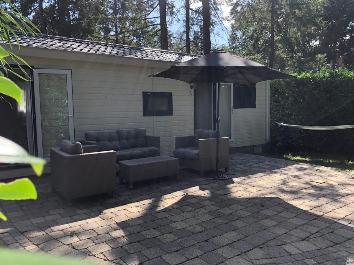 Vrijstaand Chalet In Bospark Villa Hattemerbroek ภายนอก รูปภาพ